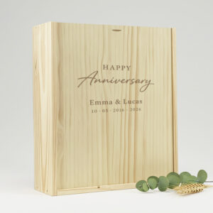 Wijnkist graveren 3-vaks met schuifdeksel, ideaal voor gepersonaliseerde geschenken met eigen ontwerp of logo.