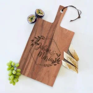 Persoonlijke teakhouten borrelplank