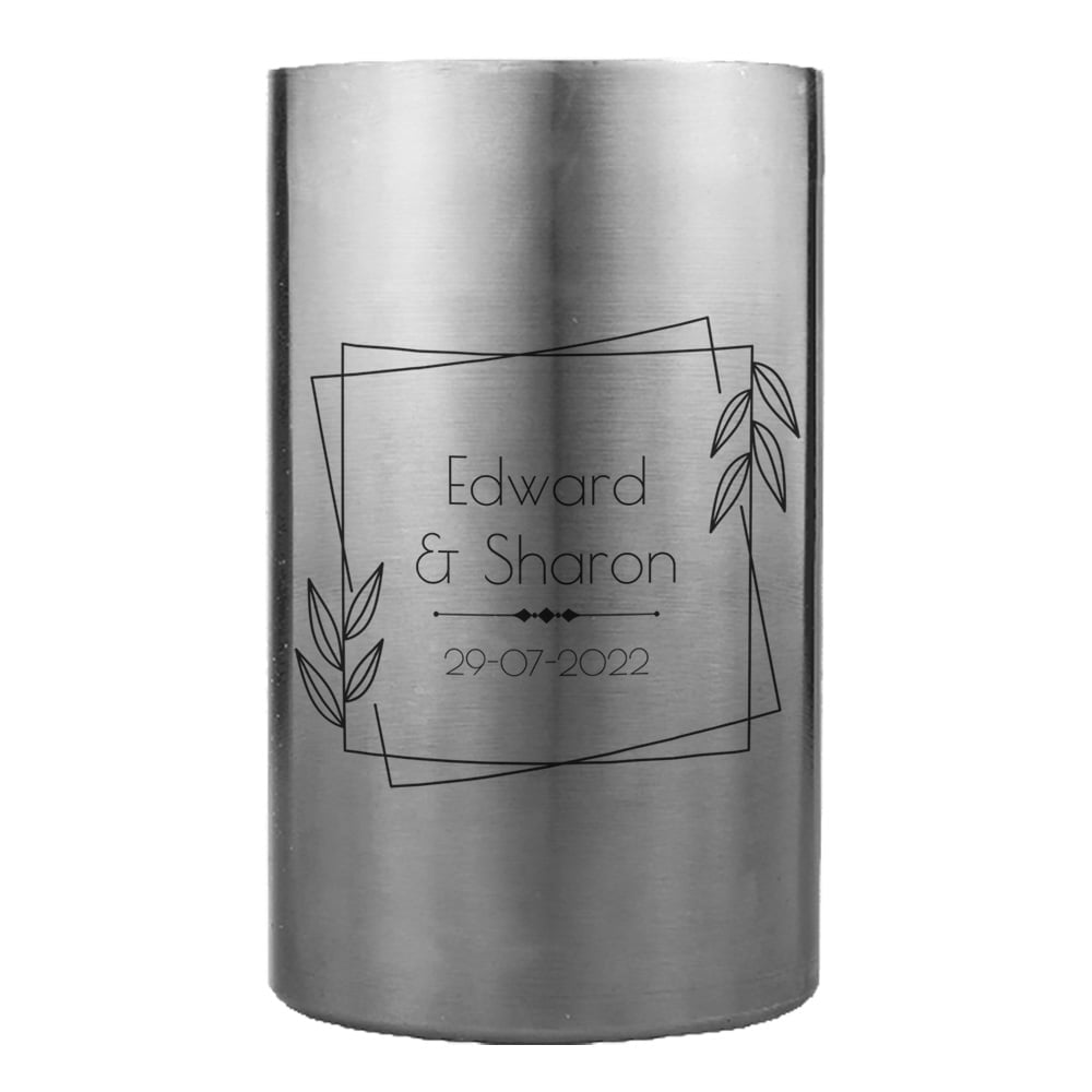 wijnkoeler graveren naam logo tekst ontwerp origineel huwelijkscadeau naam namen huwelijk ID | Gepersonaliseerde cadeaus Gegraveerde wijnkoeler met naam, logo en tekst