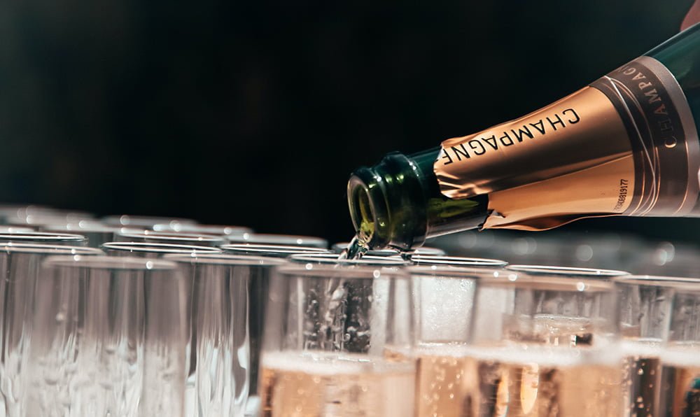champagne cropped | Gepersonaliseerde cadeaus Champagneglazen graveren met naam, logo of tekst