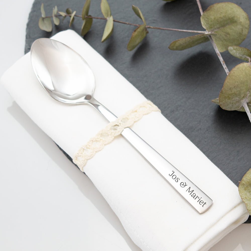 Dessertlepel graveren | Gepersonaliseerde cadeaus Dessertlepel graveren met eigen ontwerp, ideaal voor unieke geschenken.