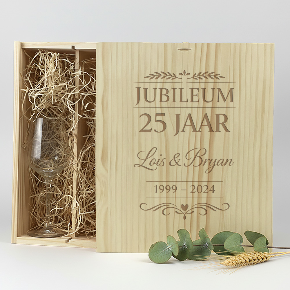 wijnkist 3 vaks wijnglas | Gepersonaliseerde cadeaus Wijnpakket met gegraveerde witte wijnglazen, 3 vakken. professioneel en persoonlijk