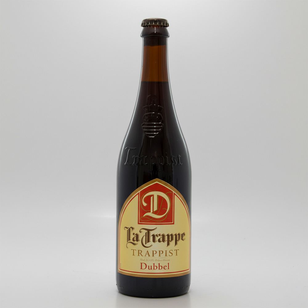 "Fles La Trappe Dubbel Trappist met beige-rood etiket."