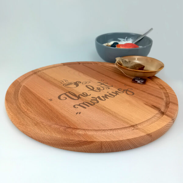 De Gegraveerde Snijplank: Een Persoonlijke Touch in Elke Keuken () De Gegraveerde Snijplank: Een Persoonlijke Touch in Elke Keuken